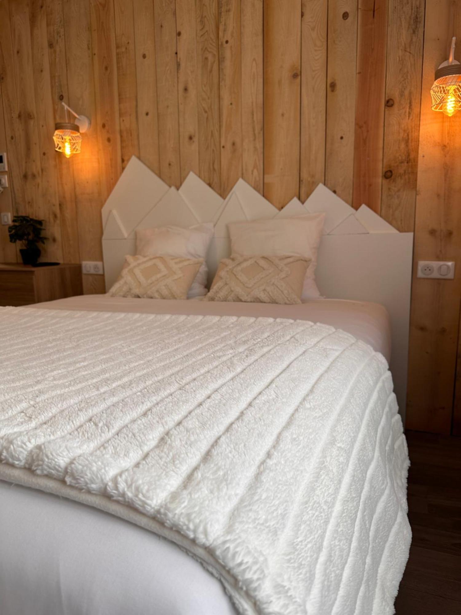 Du Vieux Logis Restaurant 3* Lanas