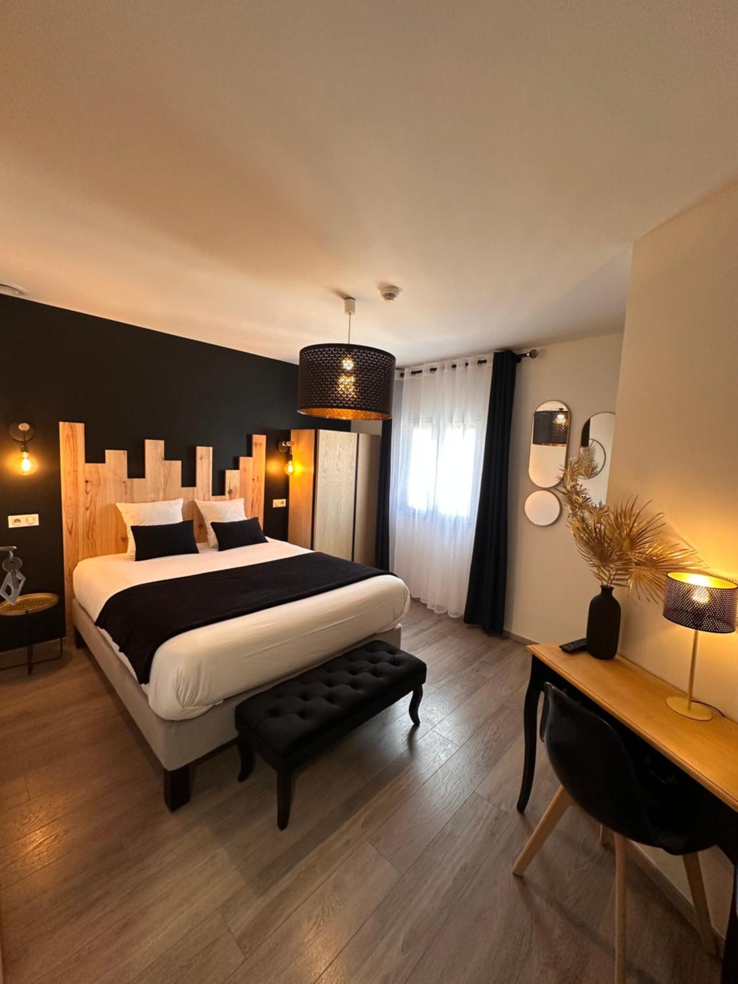Du Vieux Logis Restaurant Hotel